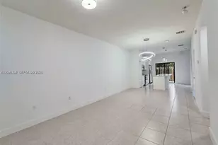 8195 NW 104th Ave, Doral, FL 33178 - Photo 13