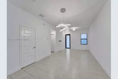 8195 NW 104th Ave #2, Doral, FL 33178 - Photo 11