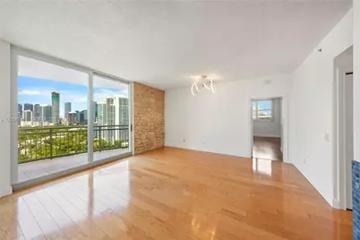 2475 Brickell Ave #2206, Miami, FL 33129 - Photo 19