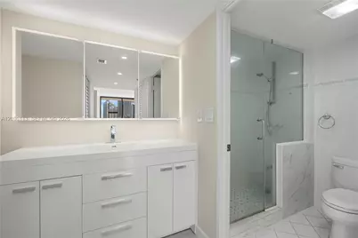 210 174th St #1103, Sunny Isles Beach, FL 33160 - Photo 7