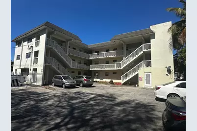 770 NE 128th St #303, North Miami, FL 33161 - Photo 17