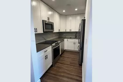 770 NE 128th St #303, North Miami, FL 33161 - Photo 3