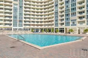 3180 S Ocean Dr, Hallandale Beach, FL 33009 - Photo 15