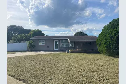 530 N 66th Ter, Hollywood, FL 33024 - Photo 1