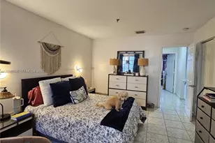 12035 SW 14th St, Miami, FL 33184 - Photo 23