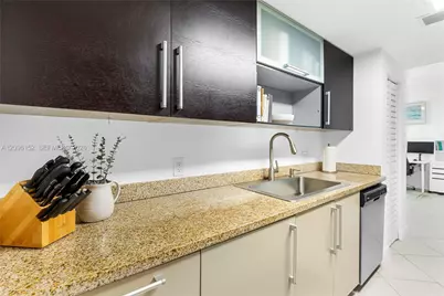500 NE 29th St #804, Miami, FL 33137 - Photo 15