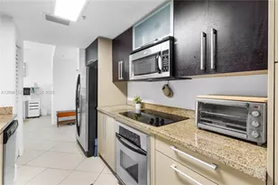 500 NE 29th St, Miami, FL 33137 - Photo 11