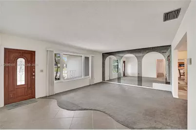 1731 NW 86th Ave, Pembroke Pines, FL 33024 - Photo 5