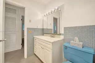 1731 NW 86th Ave, Pembroke Pines, FL 33024 - Photo 27