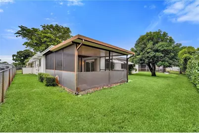 1731 NW 86th Ave, Pembroke Pines, FL 33024 - Photo 33