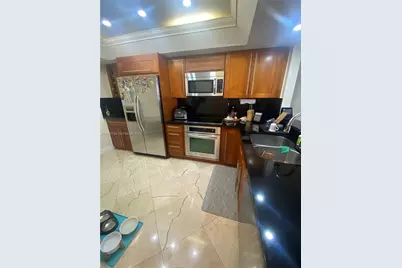 520 Brickell Key Dr #A912, Miami, FL 33131 - Photo 3