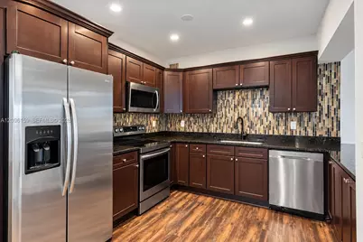 710 NE 142nd St, North Miami, FL 33161 - Photo 5