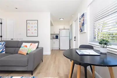 735 NE 15th St #1, Fort Lauderdale, FL 33304 - Photo 9