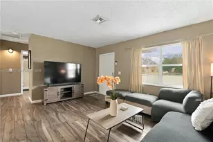 3019 SW Santa Barbara Pl, Cape Coral, FL 33914 - Photo 3