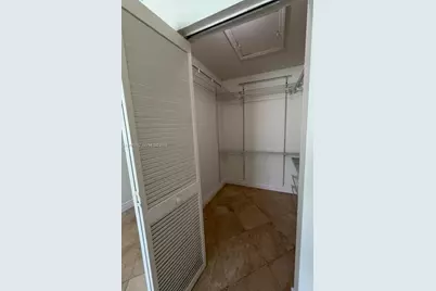 2375 W 74th St #105-6, Hialeah, FL 33016 - Photo 47