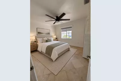 2375 W 74th St #105-6, Hialeah, FL 33016 - Photo 11