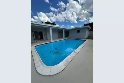 3608 Island Dr, Miramar, FL 33023 - Photo 15