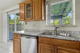 6201 NW 9th Ct, Margate, FL 33063 - Photo 5