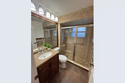 610 SE 22nd Ln, Homestead, FL 33033 - Photo 13