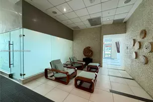 92 SW 3rd St, Miami, FL 33130 - Photo 17