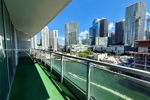 92 SW 3rd St, Miami, FL 33130 - Photo 11