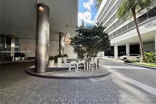 92 SW 3rd St, Miami, FL 33130 - Photo 13
