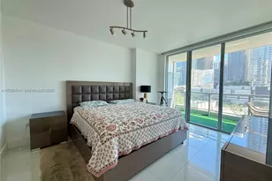 92 SW 3rd St, Miami, FL 33130 - Photo 5