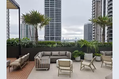 11 NE 6th St #2103, Miami, FL 33132 - Photo 15