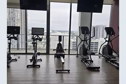 11 NE 6th St #2103, Miami, FL 33132 - Photo 19