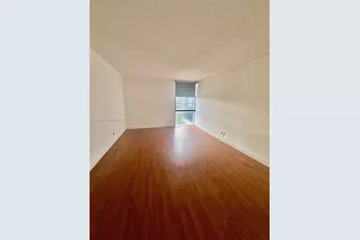 3475 N Country Club Dr #601, Aventura, FL 33180 - Photo 9