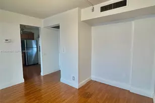 3475 N Country Club Dr, Aventura, FL 33180 - Photo 17