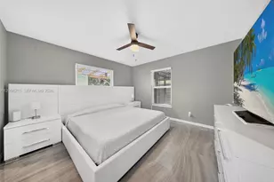 2960 30th Ave SE, Naples, FL 34117 - Photo 5