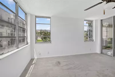 1931 Sabal Palm Dr #203, Davie, FL 33324 - Photo 11