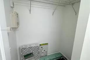 1200 Brickell Bay Dr, Miami, FL 33131 - Photo 9