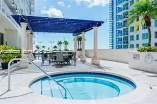 1200 Brickell Bay Dr, Miami, FL 33131 - Photo 23