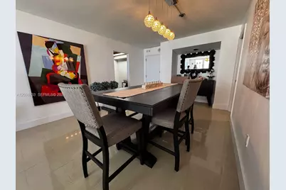 5701 Collins Ave #912, Miami Beach, FL 33140 - Photo 15