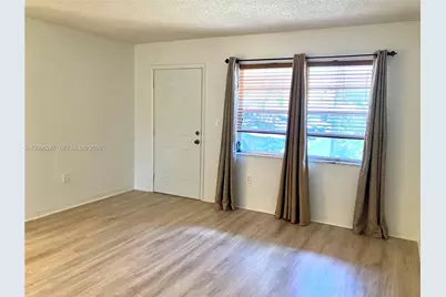 20275 NE 2nd Ave #7, Miami, FL 33179 - Photo 39