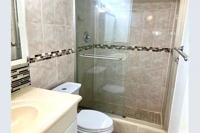 20275 NE 2nd Ave #7, Miami, FL 33179 - Photo 7