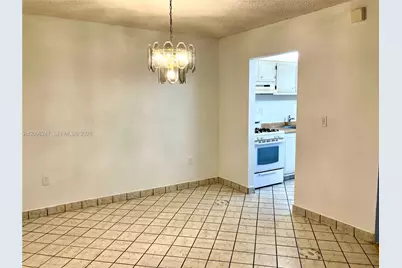 20275 NE 2nd Ave #7, Miami, FL 33179 - Photo 3