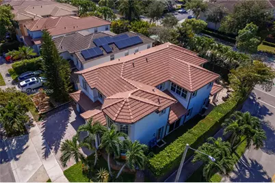11530 NW 82nd Ter, Doral, FL 33178 - Photo 3