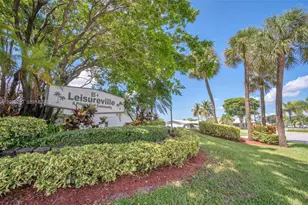 251 S Golf Blvd, Pompano Beach, FL 33064 - Photo 23