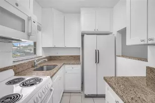 251 S Golf Blvd, Pompano Beach, FL 33064 - Photo 7