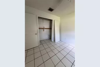 4824 NW 15th Ct, Miami, FL 33142 - Photo 5