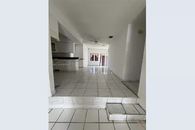 4824 NW 15th Ct, Miami, FL 33142 - Photo 11