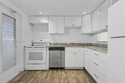4700 Washington St #502, Hollywood, FL 33021 - Photo 1