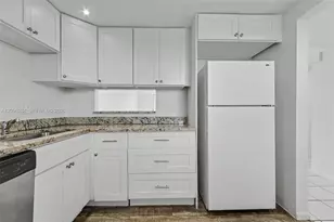4700 Washington St, Hollywood, FL 33021 - Photo 7
