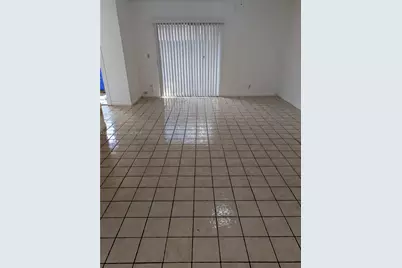 1326 SW 75th Ave, North Lauderdale, FL 33068 - Photo 9