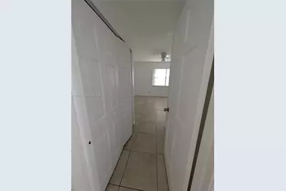 1326 SW 75th Ave, North Lauderdale, FL 33068 - Photo 3