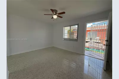 1460 SW 4th St #5, Miami, FL 33135 - Photo 3