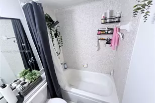 4311 Crystal Lake Dr, Deerfield Beach, FL 33064 - Photo 19
